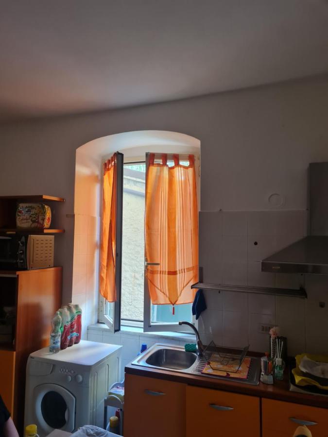 Il Nido Di Sven Apartment Казарца Лигуре Екстериор снимка